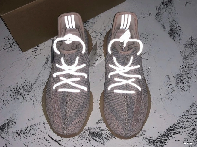V2 Yeezy Adidas Boost FV5578 Synth 350 0830